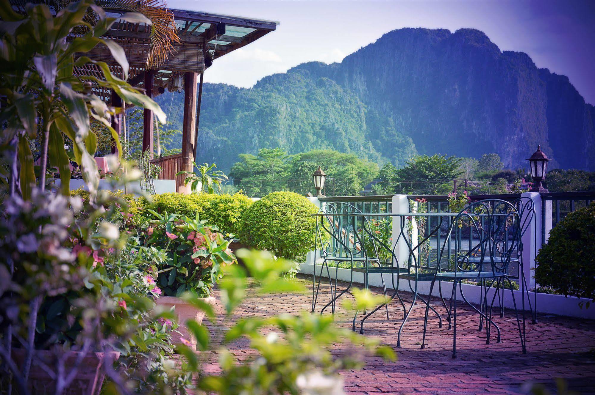 Villa Nam Song Vang Vieng Exteriér fotografie