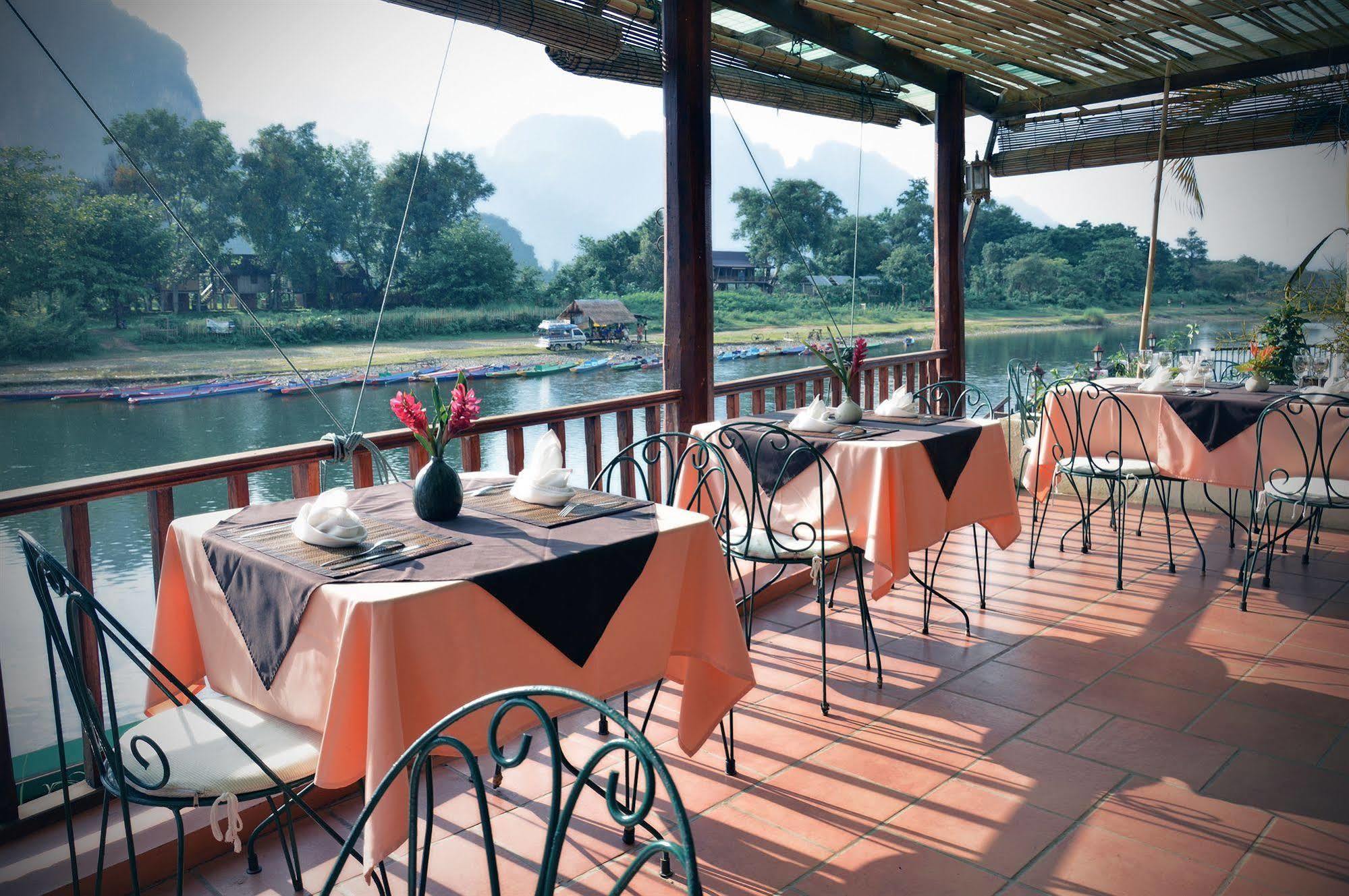 Villa Nam Song Vang Vieng Exteriér fotografie